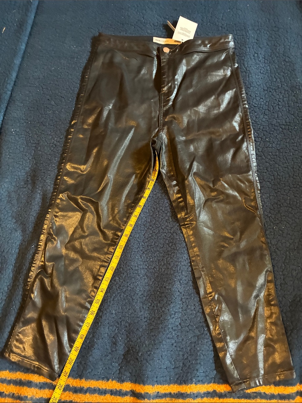 NWT ASOS Black Faux Leather Skinny Jeggings